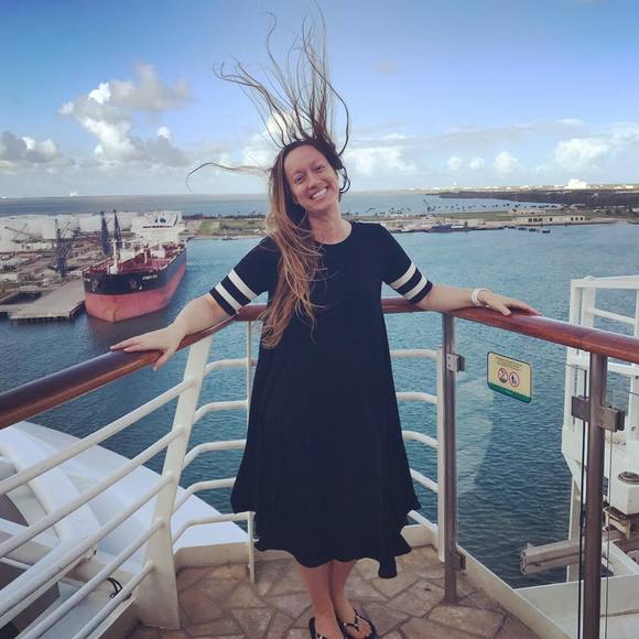 Meet your Posher, Cindy - Picture 1 of 1